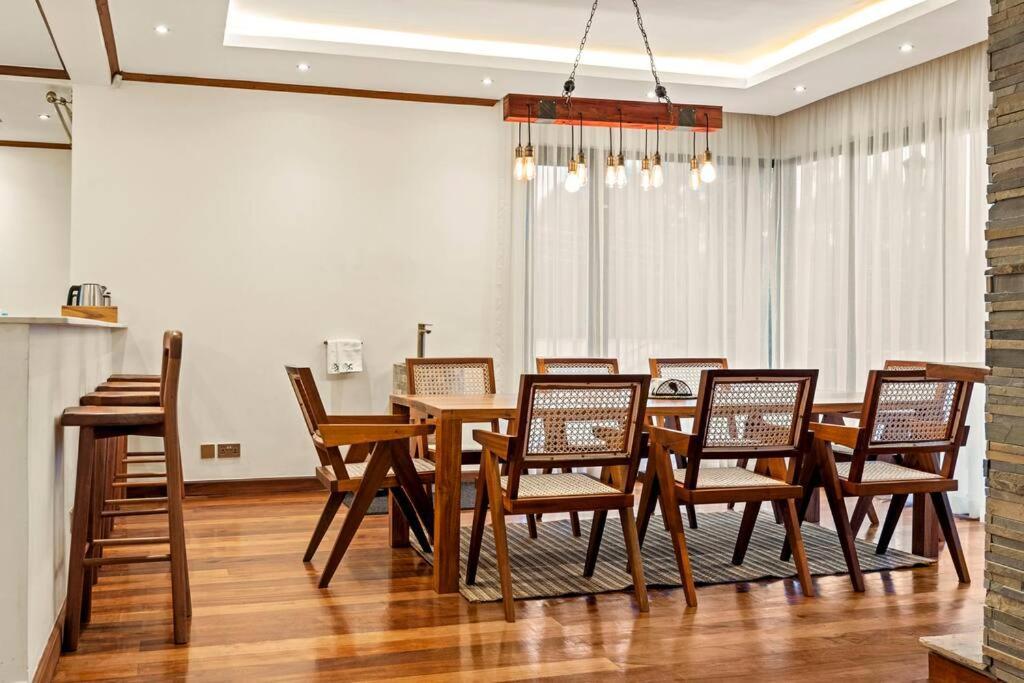Kirimara Woodlands, Nanyuki Hotel ภายนอก รูปภาพ